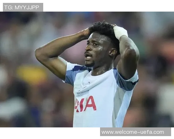 热刺积极寻求左后卫与左中卫目标锁定19岁桑托斯后卫索萨