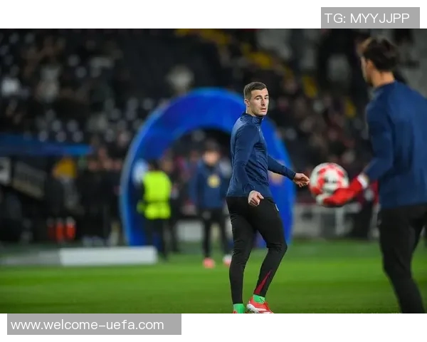 埃尔切主帅盛赞佩尼亚具备成为顶级门将的所有条件与潜力