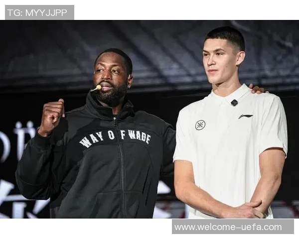 韦德亲临签约仪式李宁品牌韦德之道与篮网新秀杰明达成合作 韦德亲临签约仪式李宁品牌韦德之道与篮网新秀杰明达成合作